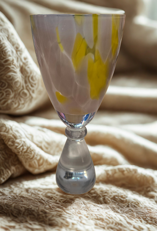 Champagne Glass : Lemon Yellow and Blush Pink